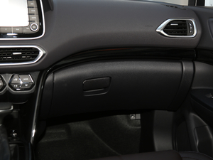 2018235T ԄӃ򌾫Ӣ g