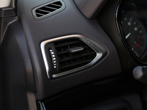 2018235T ԄӃ򌾫Ӣ п؅^