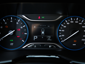 2018235T ԄӃ򌾫Ӣ п؅^