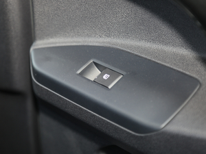 2018200T քӃ򌾫Ӣ g