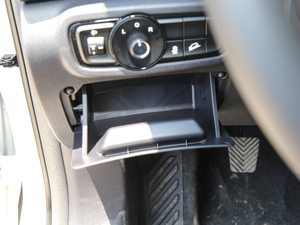 2018200T քӃ򌾫Ӣ п؅^