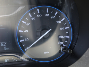 2018200T քӃ򌾫Ӣ п؅^