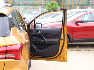 2018200T G-DCT (q)Ӣ g