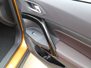 2018200T G-DCT (q)Ӣ g