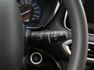 2018200T G-DCT 򌾫Ӣ п؅^