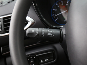 2018200T G-DCT 򌾫Ӣ п؅^