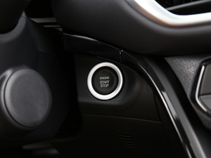 2018200T G-DCT 򌾫Ӣ п؅^