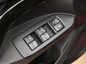 2018235T ԄӃ򌾫Ӣ {܇ƅ^	