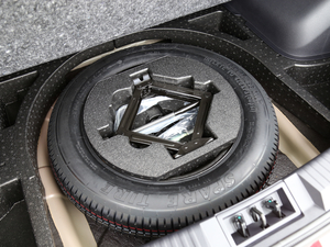 2018235T ԄӃ(q)Ӣ ̥