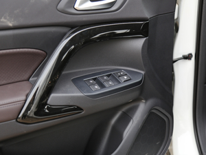 2018235T քӃ򌾫Ӣ п؅^