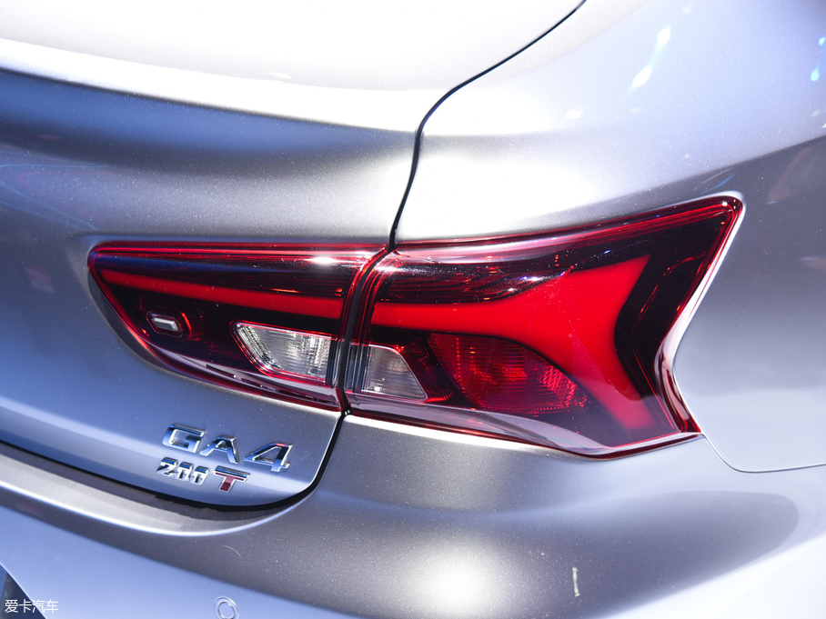 2018GA4 200T Ԅ