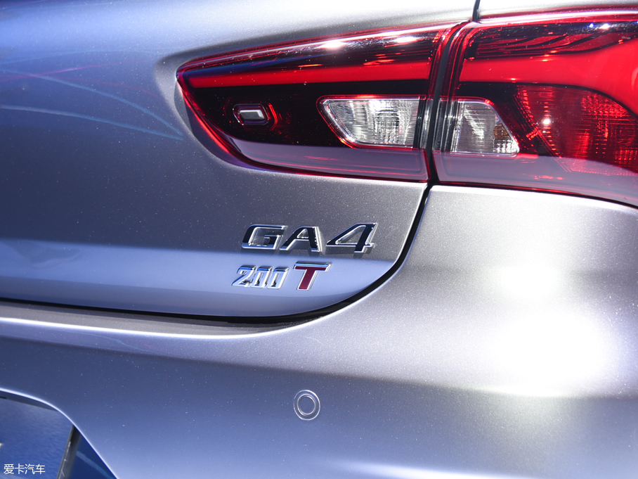 2018GA4 200T Ԅ