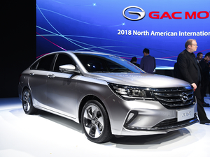 2018款200T 自动尊享版 整体外观
