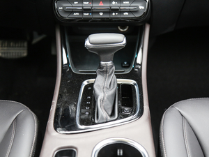 2018200T ԄӺA п؅^