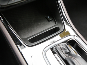 2018200T ԄӺA п؅^