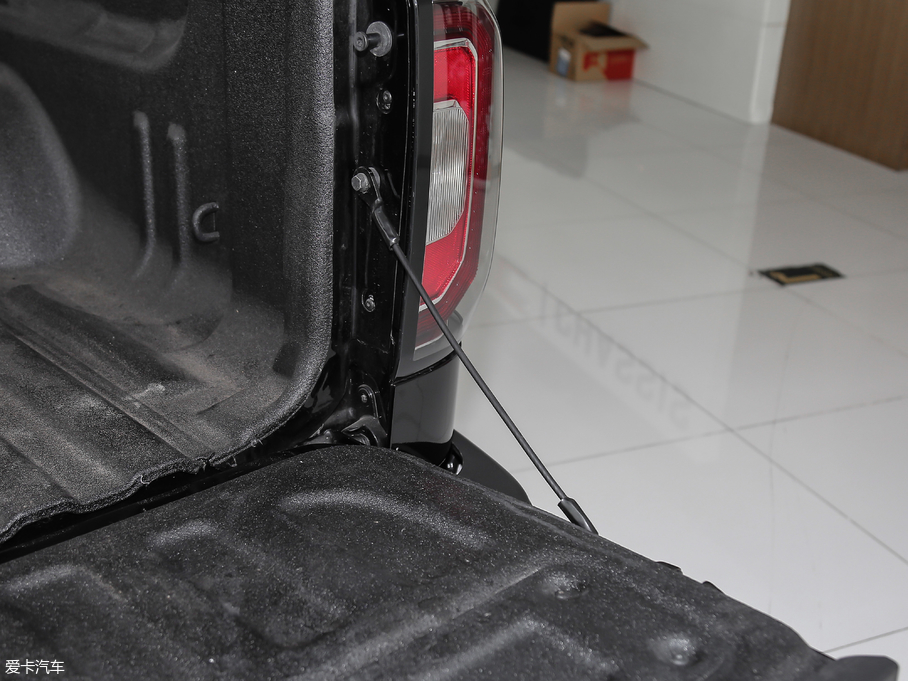 2018SIERRA 1500 DENALI