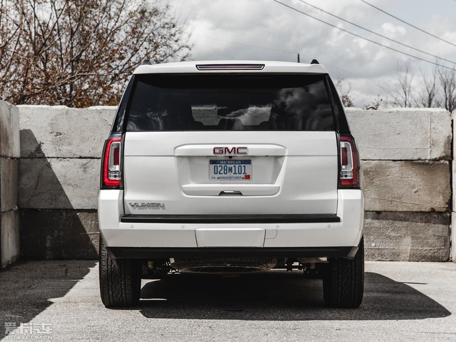 2015��Yukon SLT 4WD 