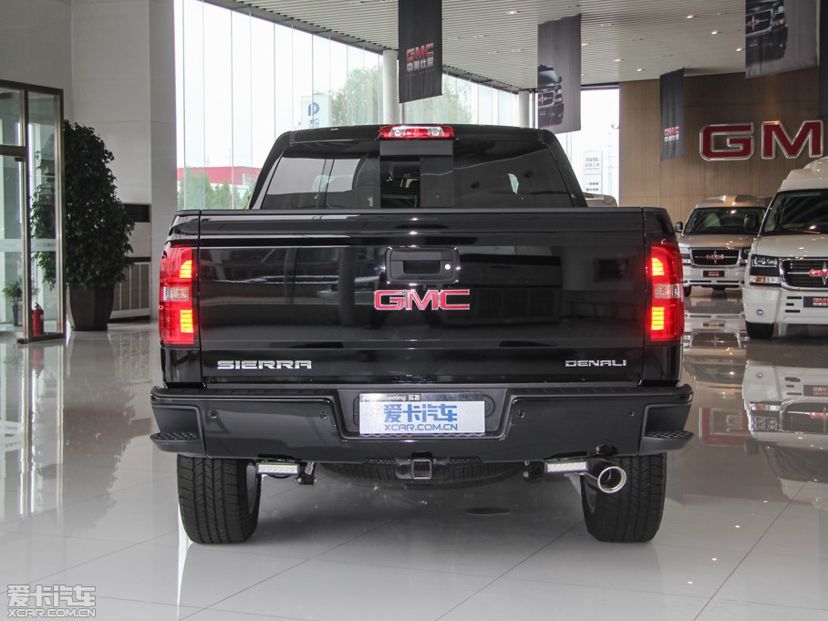 2015��SIERRA ������