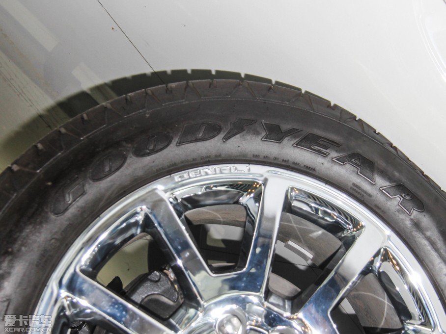 2015��SIERRA ������