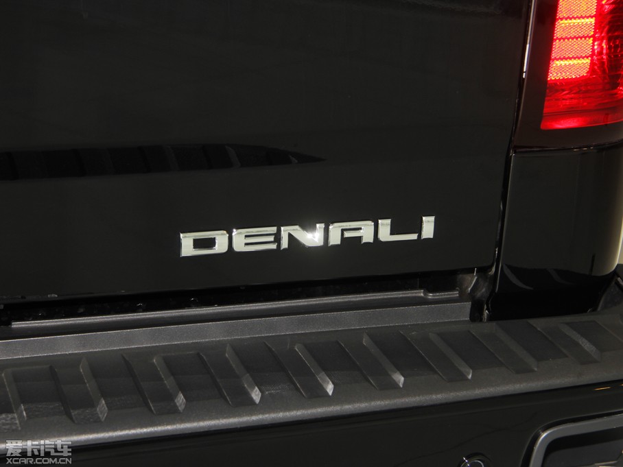 2015��SIERRA ������