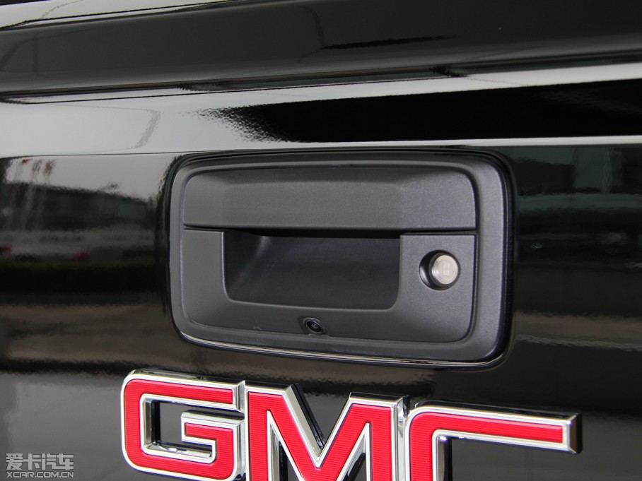 2015��SIERRA ������