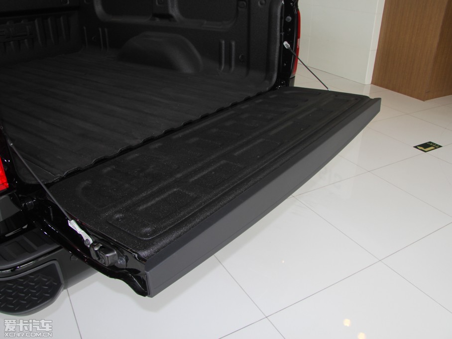 2015��SIERRA ������