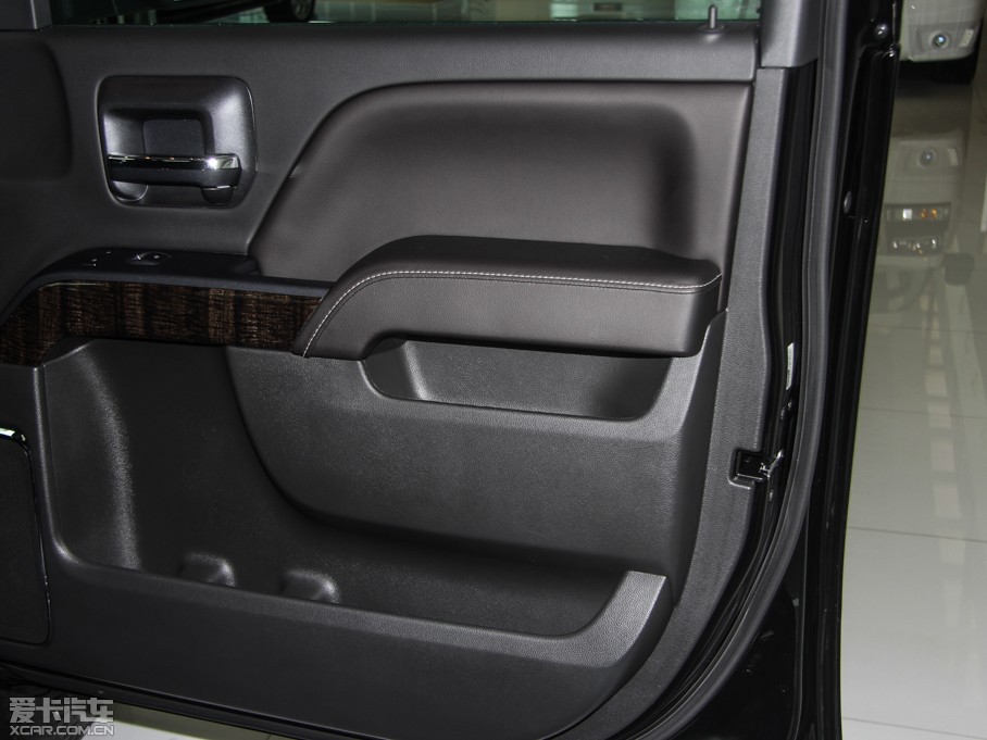 2015��SIERRA ������