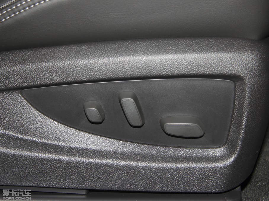 2015��SIERRA ������