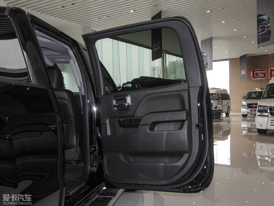 2015��SIERRA ������