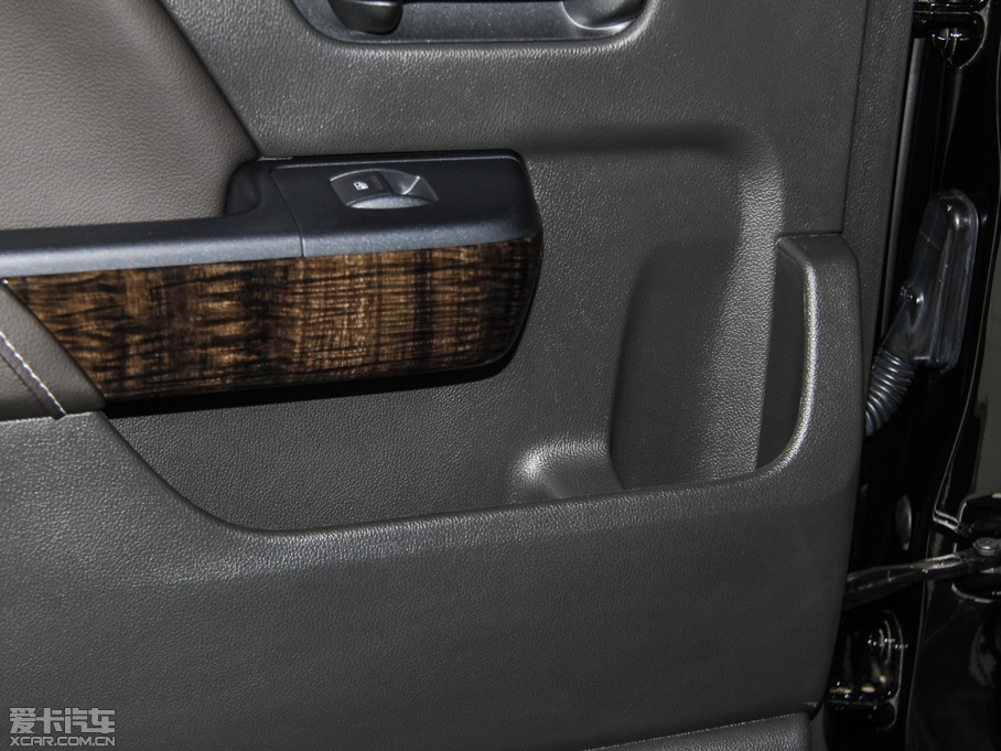 2015��SIERRA ������