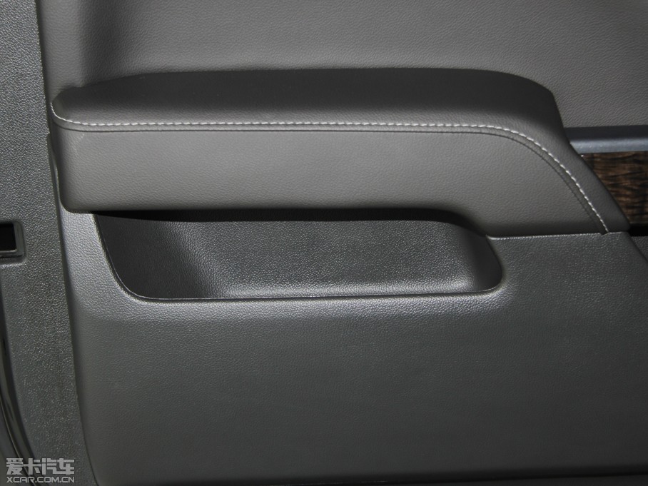 2015��SIERRA ������