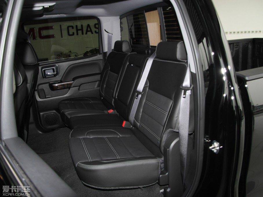 2015��SIERRA ������