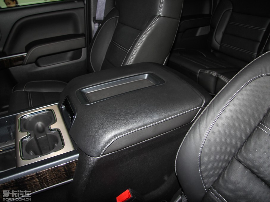 2015��SIERRA ������