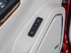 20166.2L DENALI 4WD g