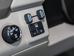 20166.2L DENALI 4WD g