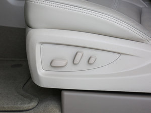 20166.2L XL DENALIL 4WD {{