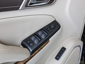 20166.2L XL DENALIL 4WD {܇ƅ^	