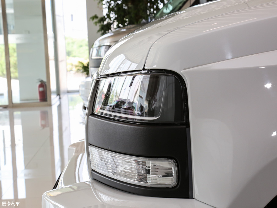 2016Savana 1500S (q)