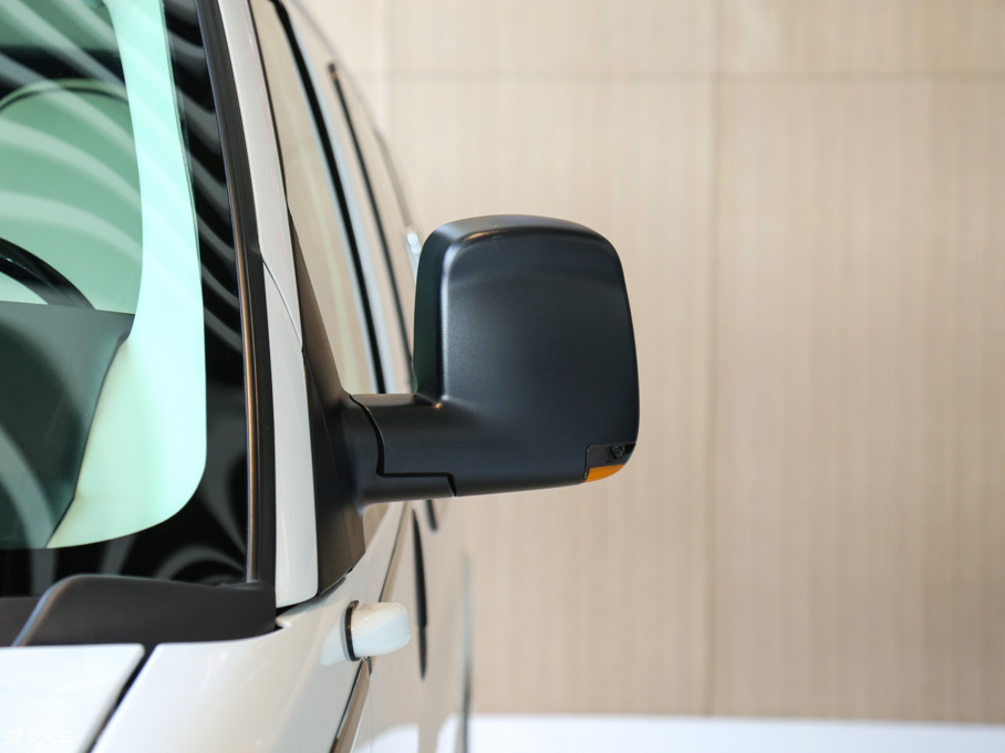 2016Savana 2500S \Ӱ