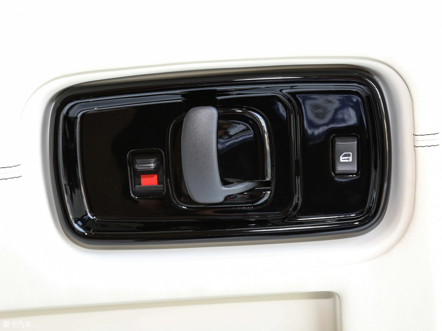 2016Savana 2500S \Ӱ