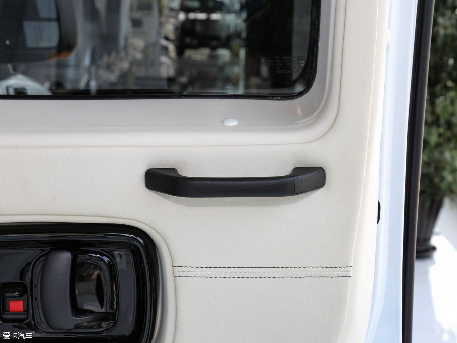 2016Savana 2500S \Ӱ