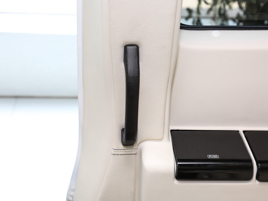 2016Savana 2500S \Ӱ