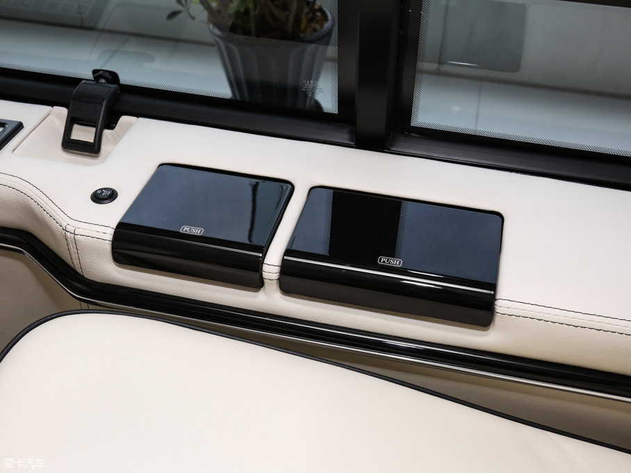 2016Savana 2500S \Ӱ