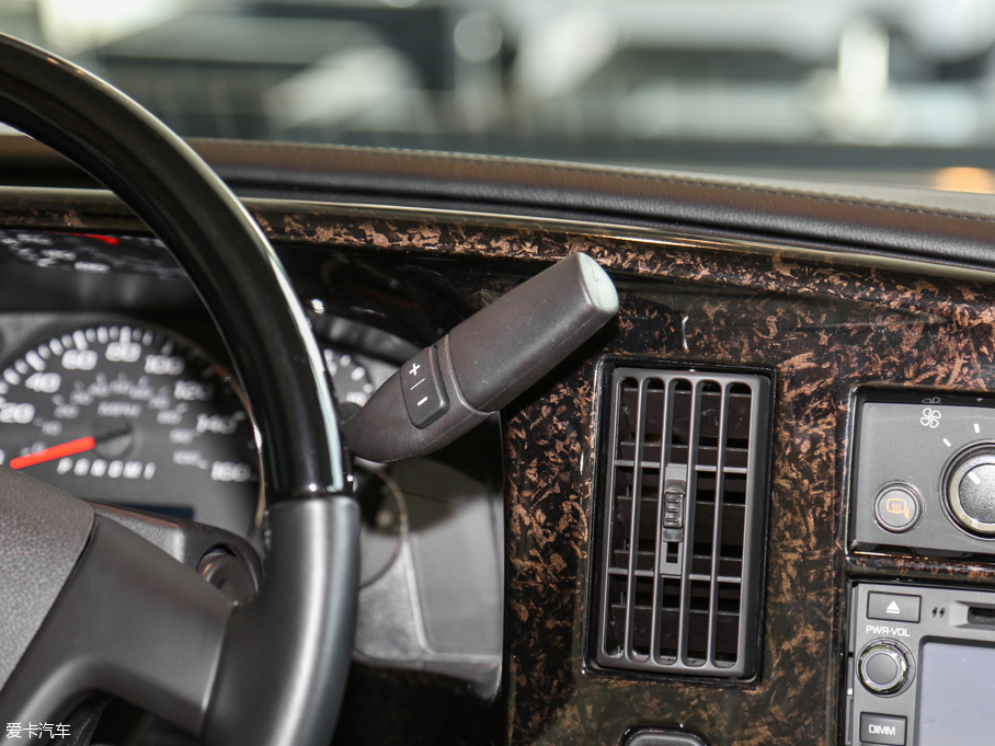 2016Savana 2500S \Ӱ