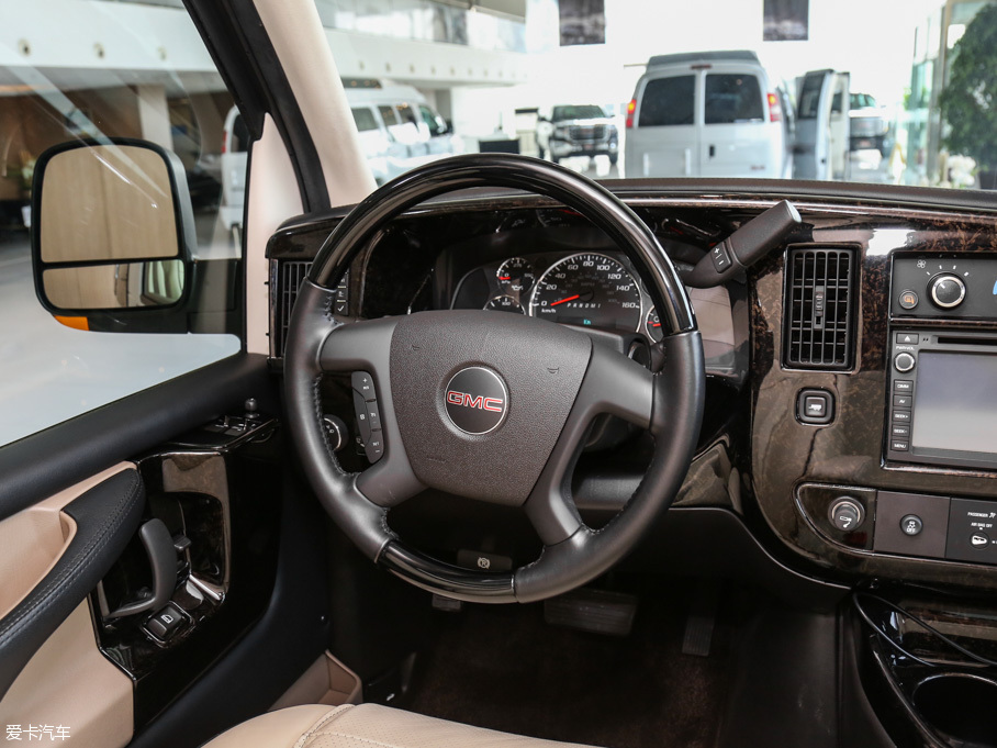 2016Savana 2500S \Ӱ