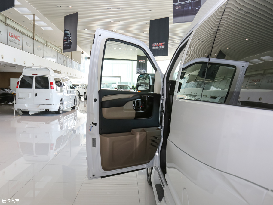 2017Savana 6.0L 2500S