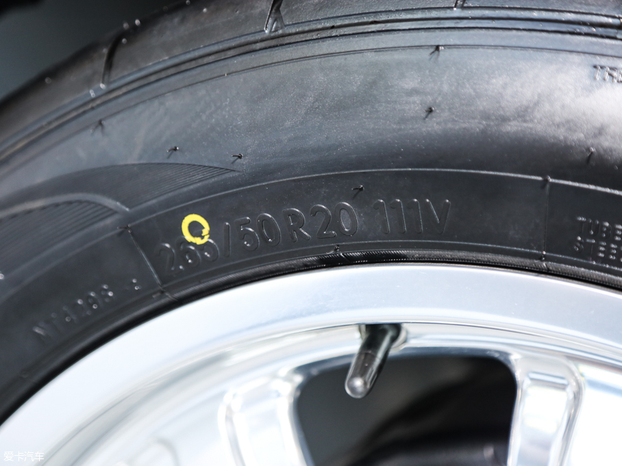 2017Savana 6.0L 2500S