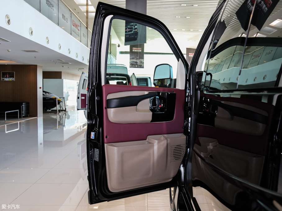 2017Savana 6.0L 2500S