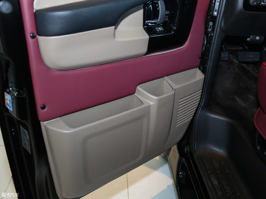 2017Savana 6.0L 2500S