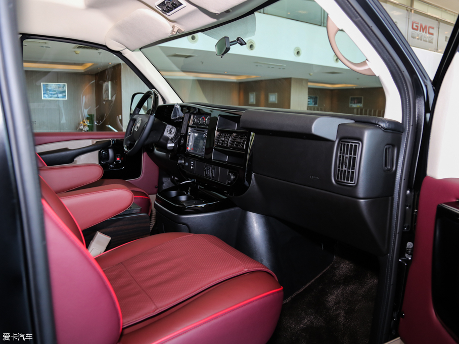 2017Savana 6.0L 2500S